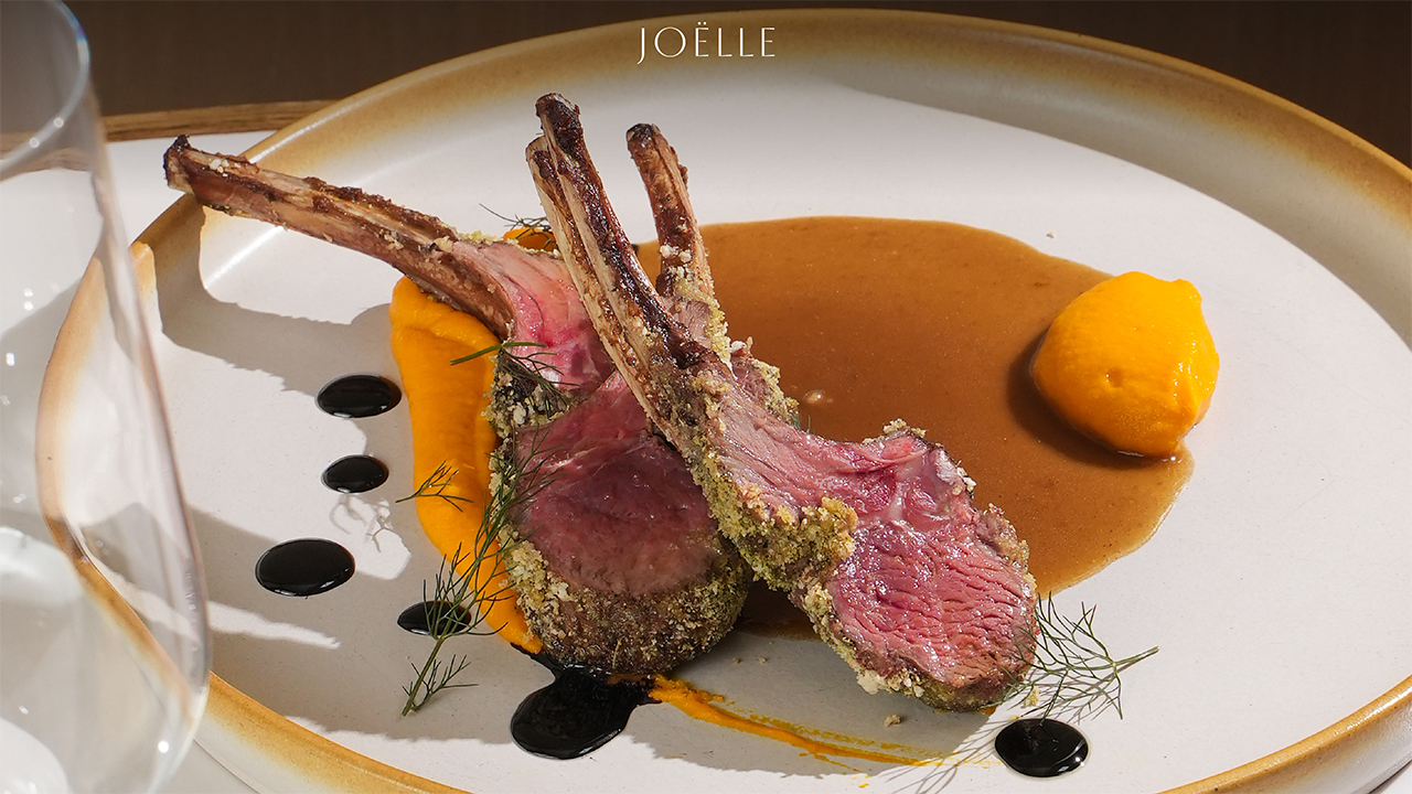 Joelle_0004_Joelle-IFI_16-9_Aus lamb rack